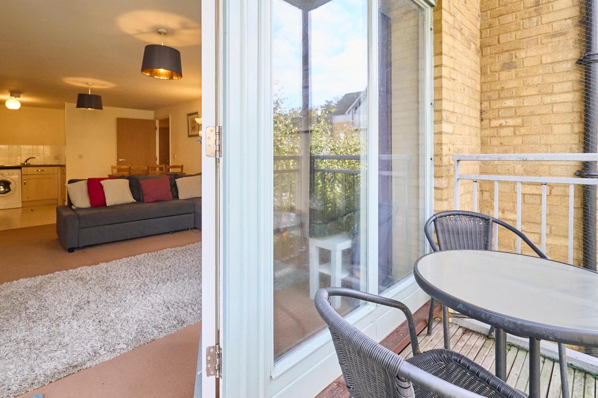 Host & Stay - Bingley Court Кентърбъри Екстериор снимка